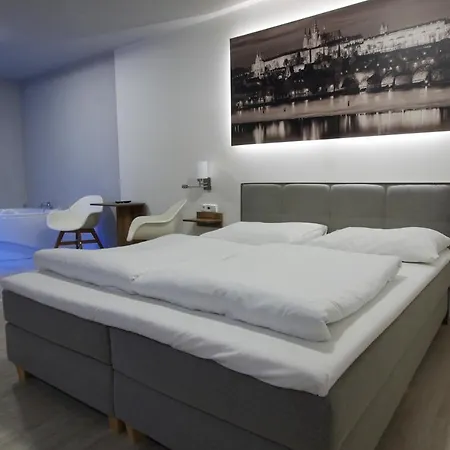 Отель Adeba Прага