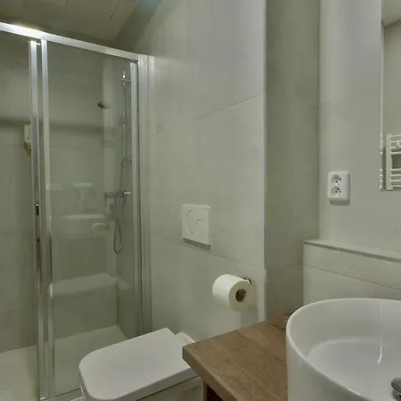Adeba Plus Hotel 4*