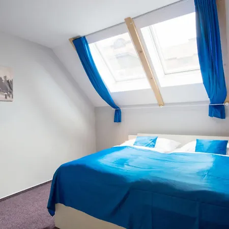 Hotel Adeba Plus 4*