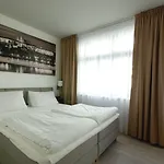 Adeba Hotell Prag