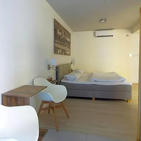 Hotel Adeba 4*