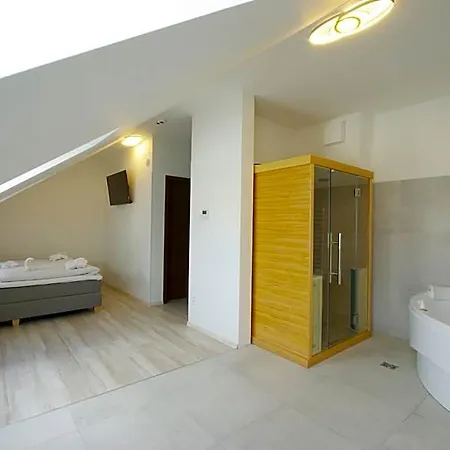Adeba Hotel