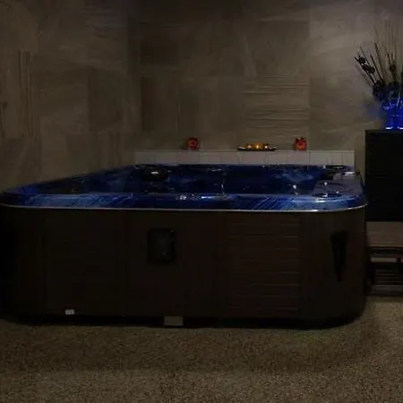 Adeba Plus Hotel