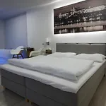 Hotel Adeba Praha